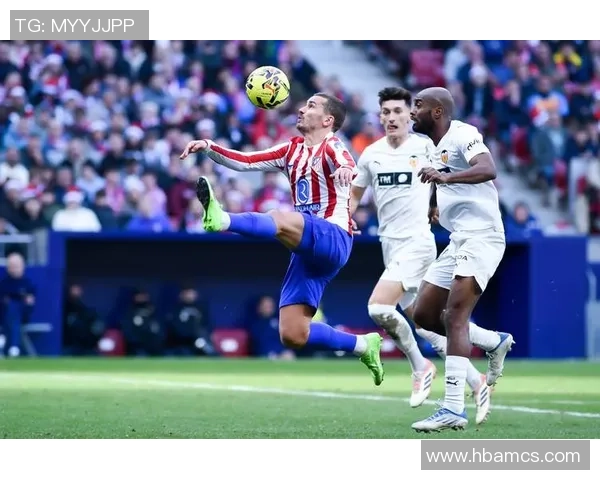 西甲激战：里昂大胜马竞五球狂潮引发转会热议与全场沸腾