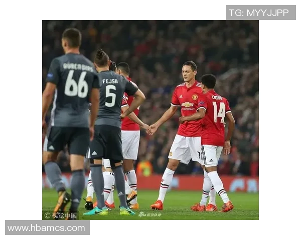 世界杯激战本菲卡与曼联平局绝杀瞬间点燃全场激情解析 世界杯激战本菲卡与曼联平局绝杀瞬间点燃全场激情解析