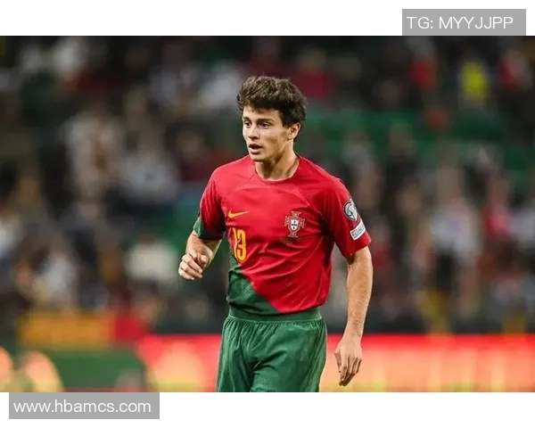 世界杯激战本菲卡与曼联平局绝杀瞬间点燃全场激情解析