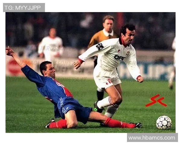 足总杯精彩对决AC米兰凭借绝杀战胜波尔图全场沸腾