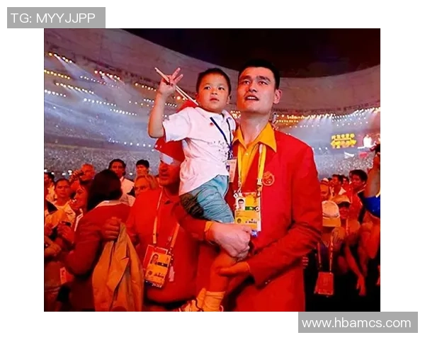 姚明担任奥运会开幕式旗手的荣耀时刻与中国篮球的辉煌历程