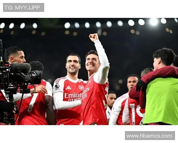 西甲激战阿森纳小胜曼联点球大战引发全场沸腾与转会传闻