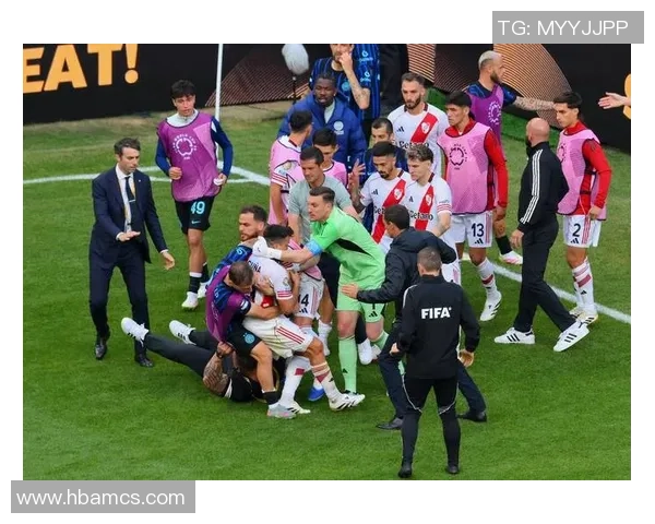 友谊赛精彩对决本菲卡与马竞战成平局全场瞬间回顾与点评