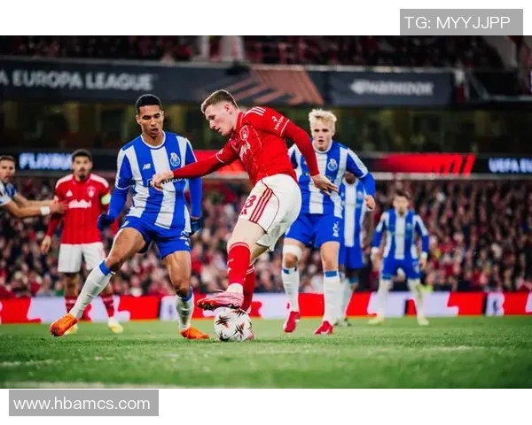 欧联杯波尔图大胜里昂6比2补时进球点燃全场激情